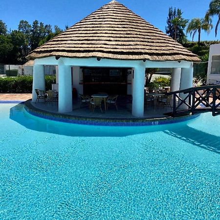 Beautiful Apartment For Rent In Quinta Do Lago With Excellent Resort Facilities Close To Lake And Beach. Eksteriør billede