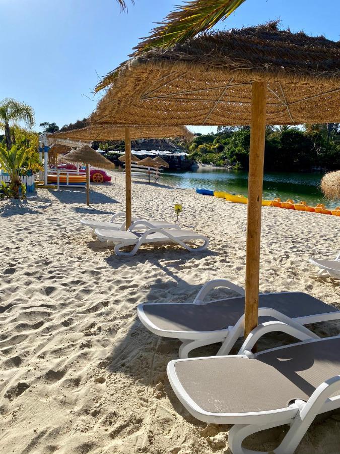 Beautiful Apartment For Rent In Quinta Do Lago With Excellent Resort Facilities Close To Lake And Beach. Eksteriør billede