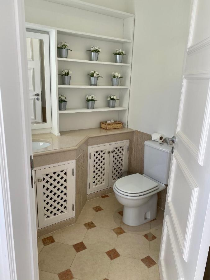 Beautiful Apartment For Rent In Quinta Do Lago With Excellent Resort Facilities Close To Lake And Beach. Eksteriør billede